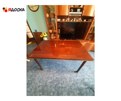 Продам стол полированный-коричневый, Д- 130, Ш-80, - 1