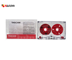 Аудиокассета "TASCAM" с катушками красного цвета