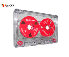 Аудиокассета "TASCAM" с катушками красного цвета