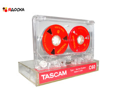 Аудиокассета "TASCAM" с катушками красного цвета с жёлтым текстом - 6