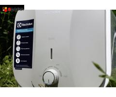 Водонагреватель Electrolux
