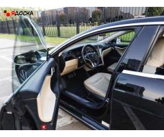 Продам автомобиль TESLA MODEL S 2016 г.в.