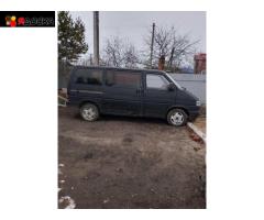 Продам авто Volkswagen Transporter T4 — рабочий дизельный минивэн в хорошем состоянии