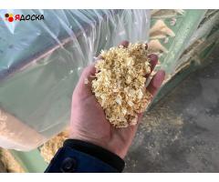 Опилки, Стружка (хвойные) в брикетах, подстилка для с/х предприятий.