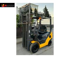 Вилочный погрузчик Komatsu FD15