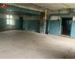 Промышленное здание в черте города