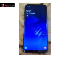 Продам телефон Samsung s8 plus 4оперативная 64внутреняя память