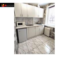 Сдам на сутки 2 комнатную квартиру (рядом университет)