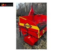 Щебнераспределитель (прицепной) HYDROG RPU 3000.