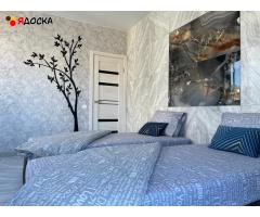 Сдам 3-х комнатную квартиру площадью 55 кв. м, с видом на море, 700м. до пляжа.