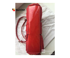Сумка moschino италия красная замша натуральная лазерная лак кожа бант принт дизайн декор топ лакова - 5